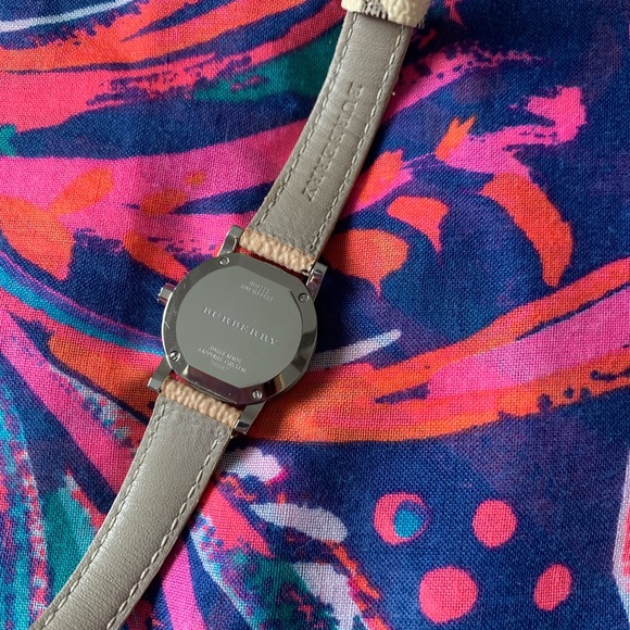 BURBERRY WOMENS WATCH BU9222 THE CITY - Picture 3 of 11